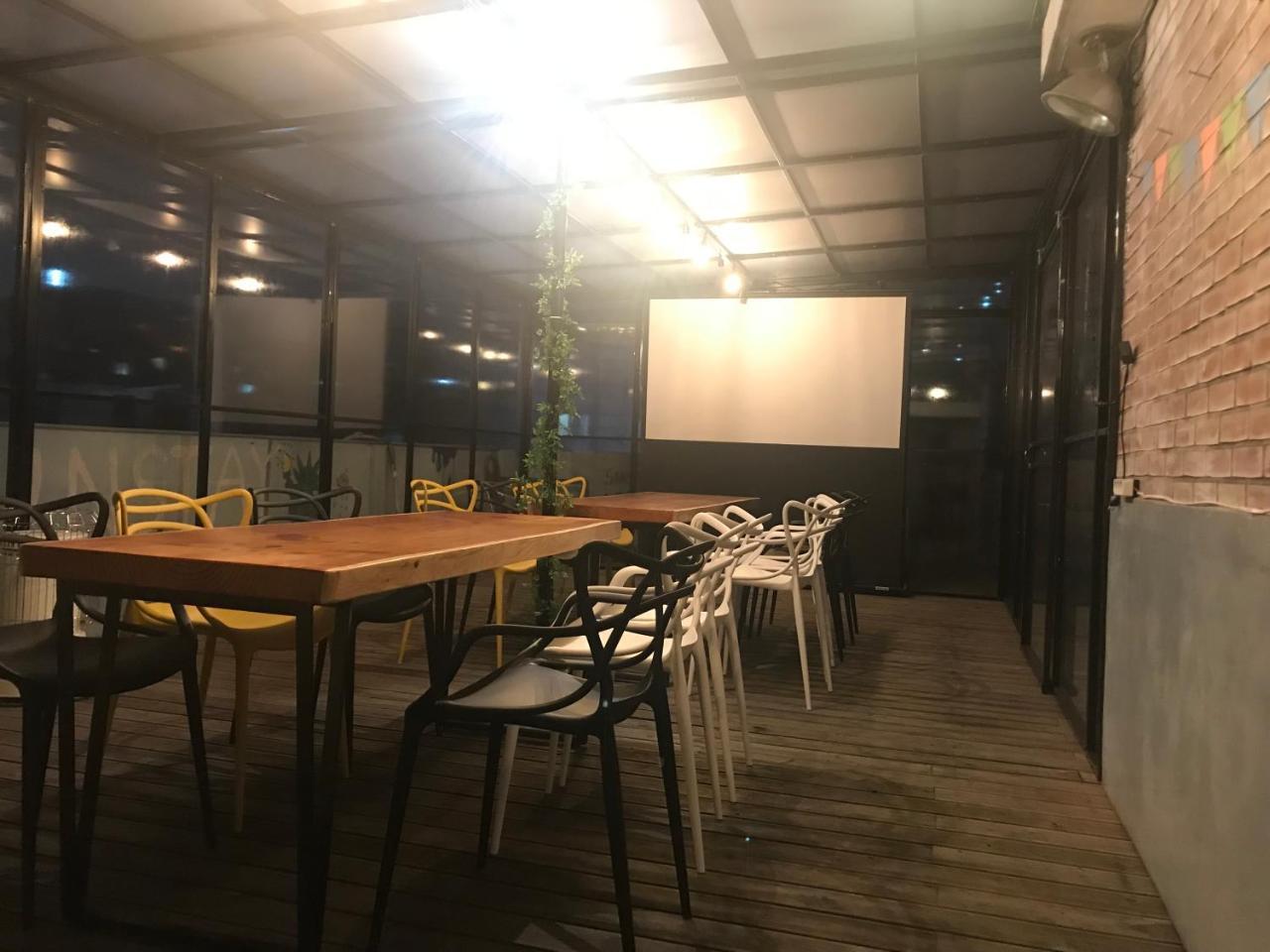 Fun Fun Stay Guesthouse Сеул Экстерьер фото